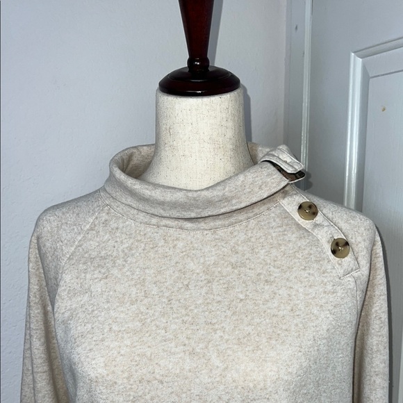 J. Crew‎ Cream Cowl Neck Sweater with Relaxed Fit - Picture 12 of 14